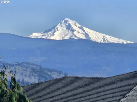 578 W Dogwood Street Washougal WA 98671