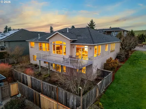 578 W Dogwood Street Washougal WA 98671