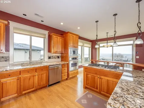 578 W Dogwood Street Washougal WA 98671
