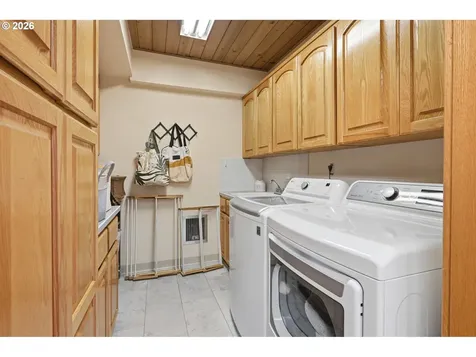 1018 NE 65th Street Vancouver WA 98665