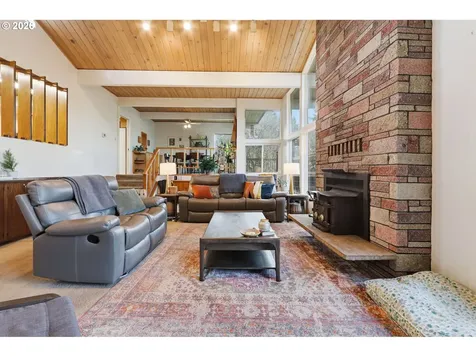 1018 NE 65th Street Vancouver WA 98665