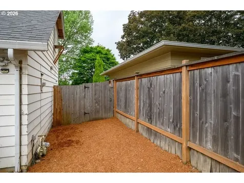 5215 SW 184th Avenue Beaverton OR 97078
