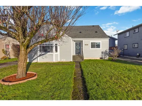 2932 Fir Street Longview WA 98632