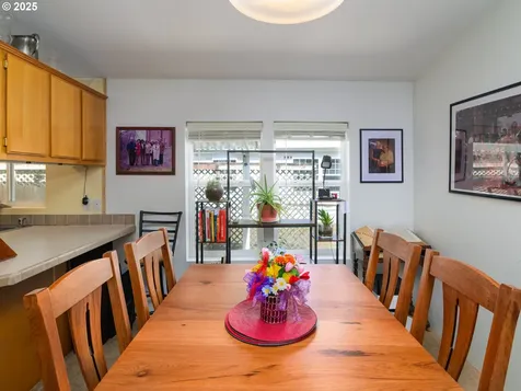 540 Shorepines Court Coos Bay OR 97420