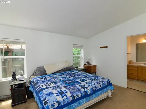540 Shorepines Court Coos Bay OR 97420
