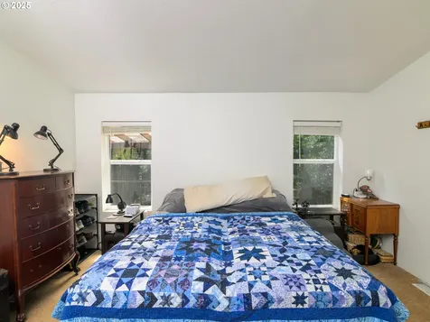540 Shorepines Court Coos Bay OR 97420