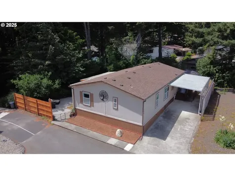 540 Shorepines Court Coos Bay OR 97420