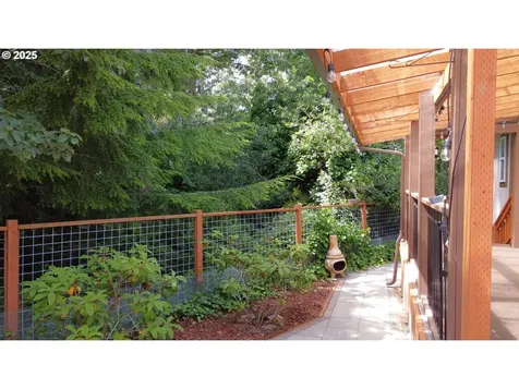 540 Shorepines Court Coos Bay OR 97420