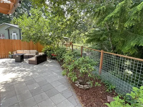 540 Shorepines Court Coos Bay OR 97420