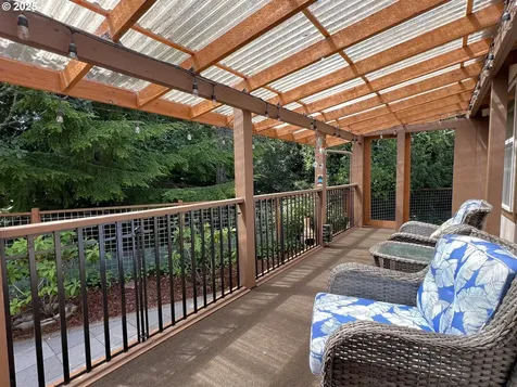 540 Shorepines Court Coos Bay OR 97420