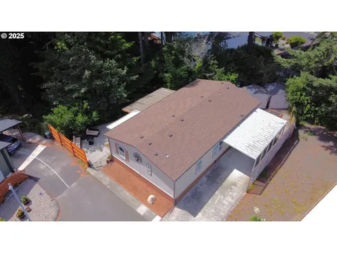 540 Shorepines Court Coos Bay OR 97420