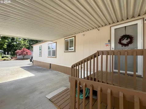 540 Shorepines Court Coos Bay OR 97420