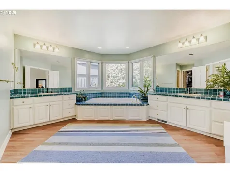 3162 NE Jackson Road Loop Hillsboro OR 97124