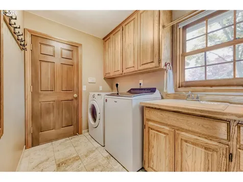 3162 NE Jackson Road Loop Hillsboro OR 97124