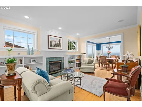 3010 NW Chapin Drive Portland OR 97229