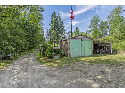 136 Longhorn Road Amboy WA 98601