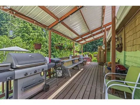 136 Longhorn Road Amboy WA 98601