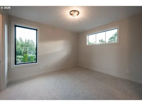 17615 Bryant Road Lake Oswego OR 97035