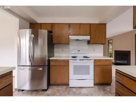 1900 N Cedar Street Newberg OR 97132