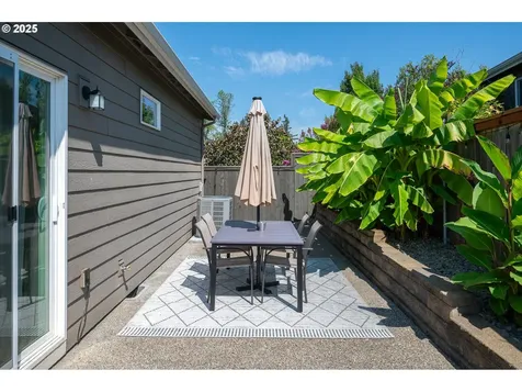 1470 N Broadway Street Estacada OR 97023