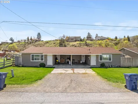 2705/2715 Myrtle Street Baker City OR 97814