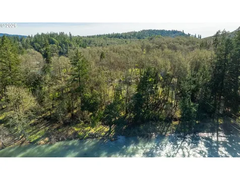 1176 Whistlers Lane Roseburg OR 97470