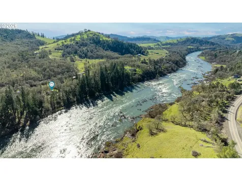 1176 Whistlers Lane Roseburg OR 97470
