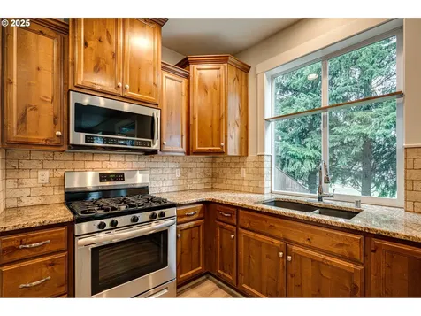 302 Sycamore Street Woodland WA 98674
