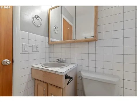 4215 SE Franklin Street Milwaukie OR 97222