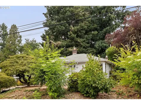 4215 SE Franklin Street Milwaukie OR 97222