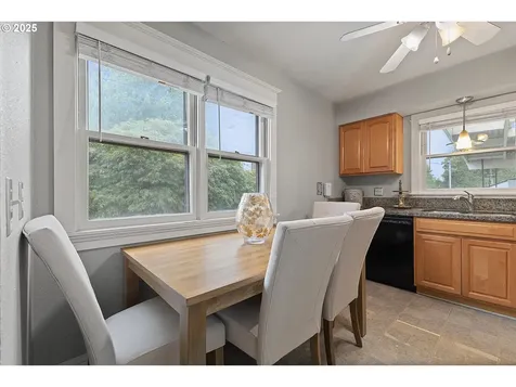 4215 SE Franklin Street Milwaukie OR 97222