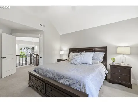 16723 Bonaire Avenue Lake Oswego OR 97035