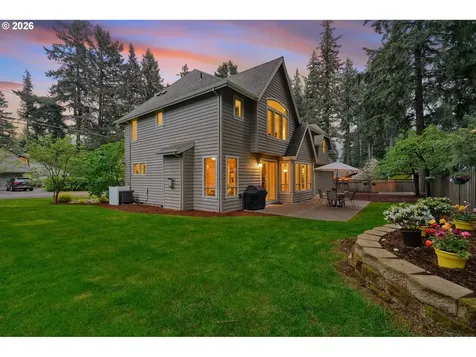 16723 Bonaire Avenue Lake Oswego OR 97035