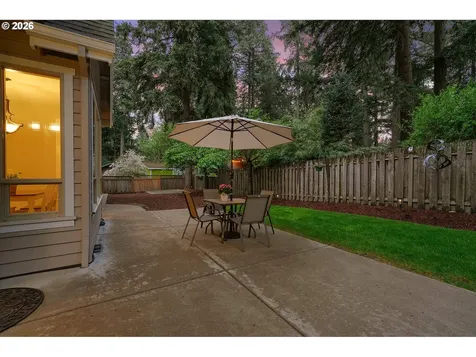 16723 Bonaire Avenue Lake Oswego OR 97035