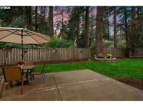 16723 Bonaire Avenue Lake Oswego OR 97035
