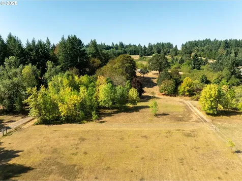 480 Riverwood Lane Oakland OR 97462