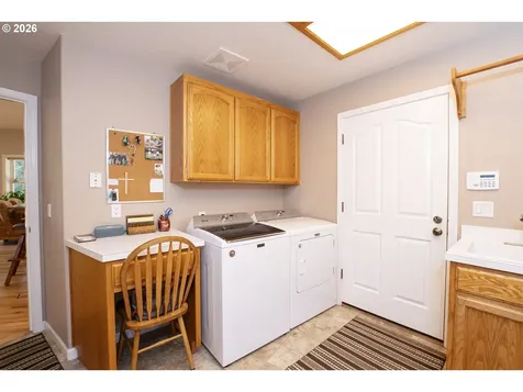 90150 Shore Lane Eugene OR 97402