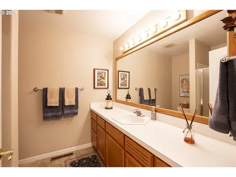 90150 Shore Lane Eugene OR 97402