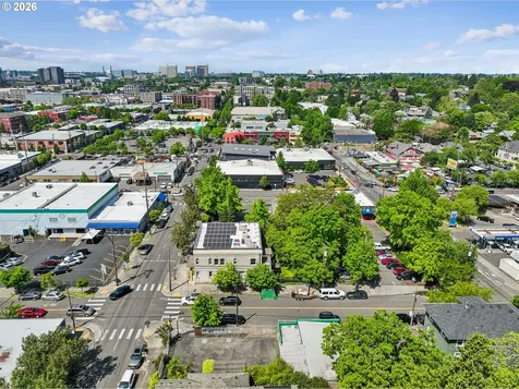 1114 SE Clay Street Portland OR 97214