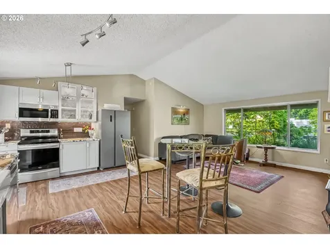 12201 SE 11th Street Vancouver WA 98683