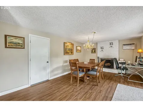 12201 SE 11th Street Vancouver WA 98683