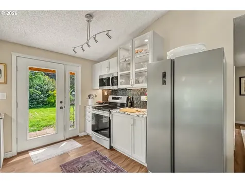 12201 SE 11th Street Vancouver WA 98683