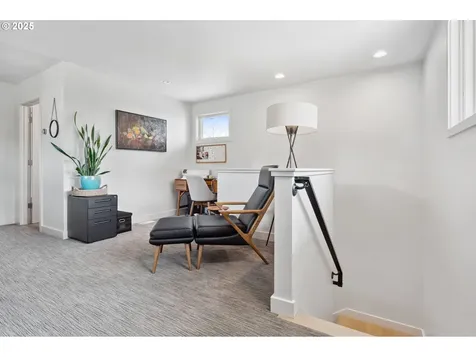3701 SW 38th Avenue Portland OR 97221