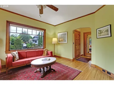 4116 NE 13th Avenue Portland OR 97211