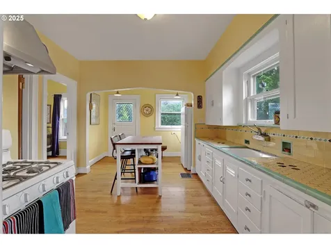 4116 NE 13th Avenue Portland OR 97211