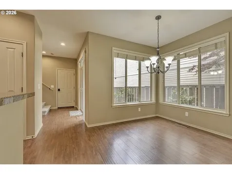 6756 NW Joss Avenue Portland OR 97229