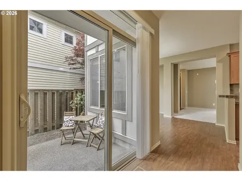 6756 NW Joss Avenue Portland OR 97229