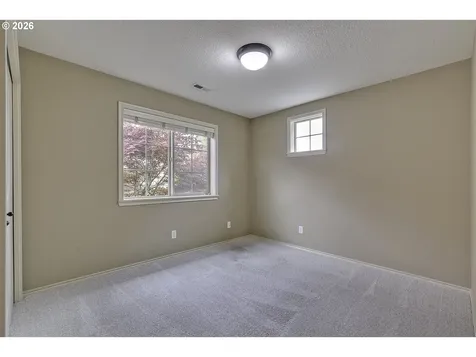 6756 NW Joss Avenue Portland OR 97229