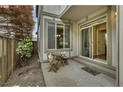 6756 NW Joss Avenue Portland OR 97229
