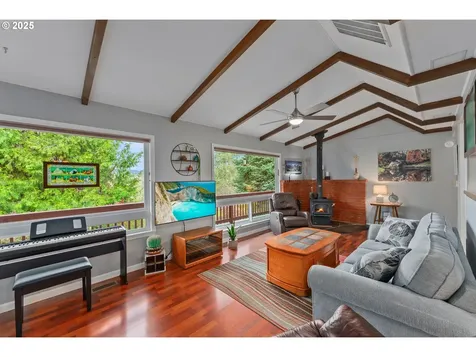 260 Orchard Lane Roseburg OR 97471
